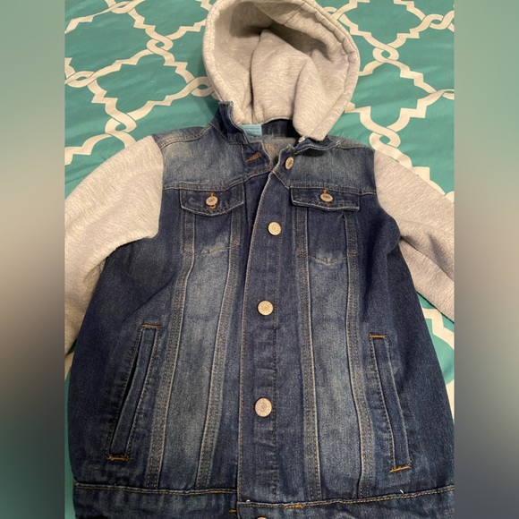 Boys denim jacket - Picture 2 of 7